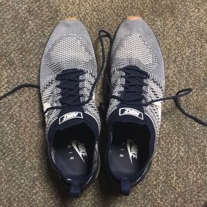 Nike Mariah Flyknit Racer